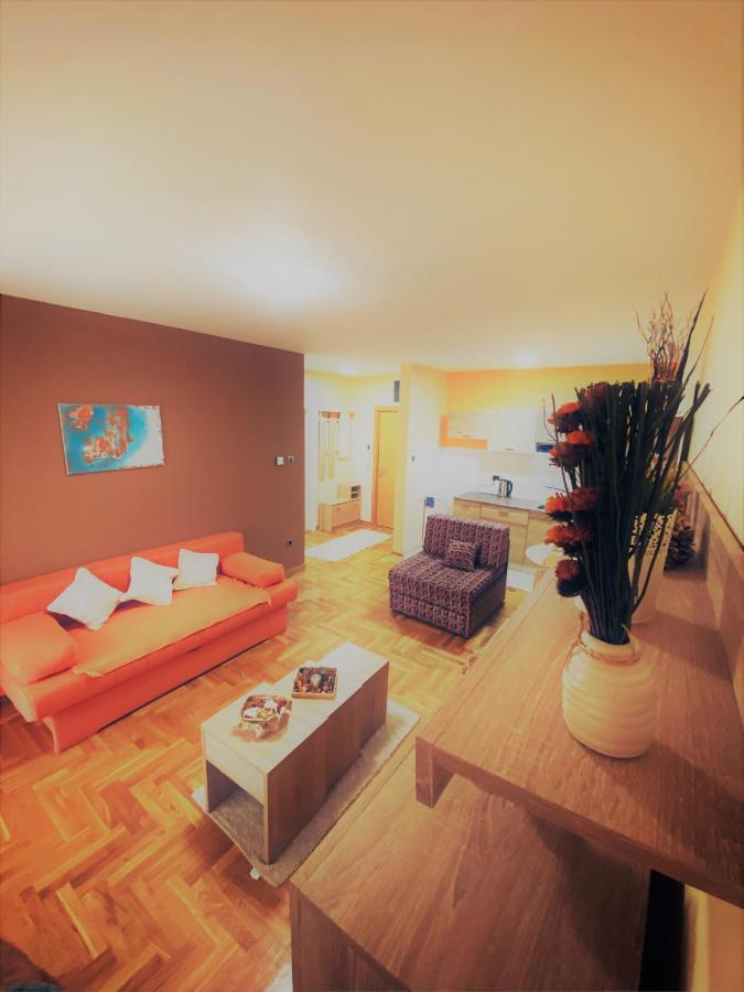 Apartment Vas Raj Novi Sad Luaran gambar